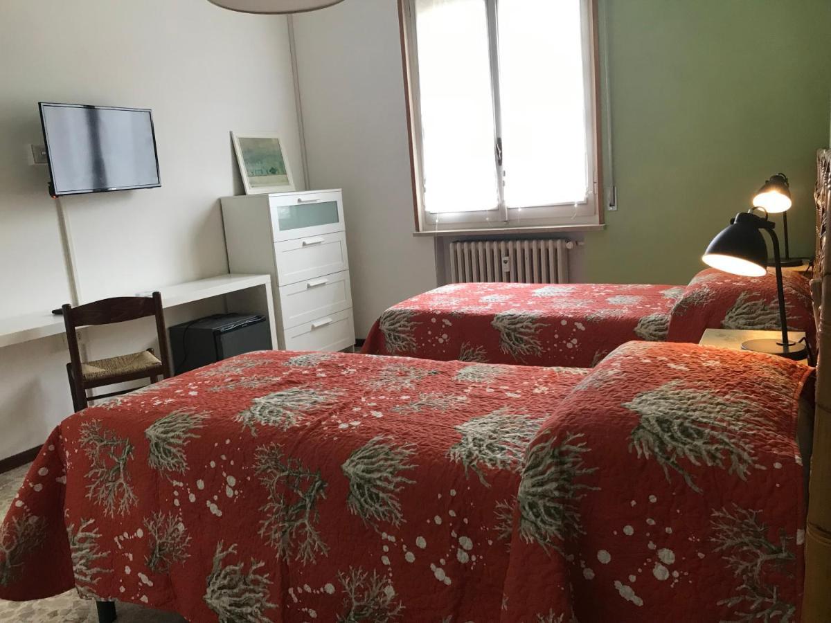 B&B Ospedale Maggiore Parma Affittacamere المظهر الخارجي الصورة