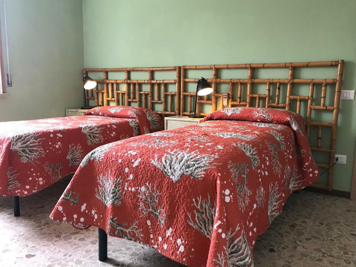 B&B Ospedale Maggiore Parma Affittacamere المظهر الخارجي الصورة